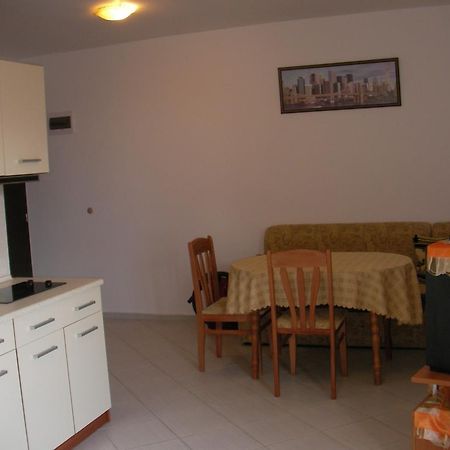 Adonai Apartments Nesebar Bagian luar foto